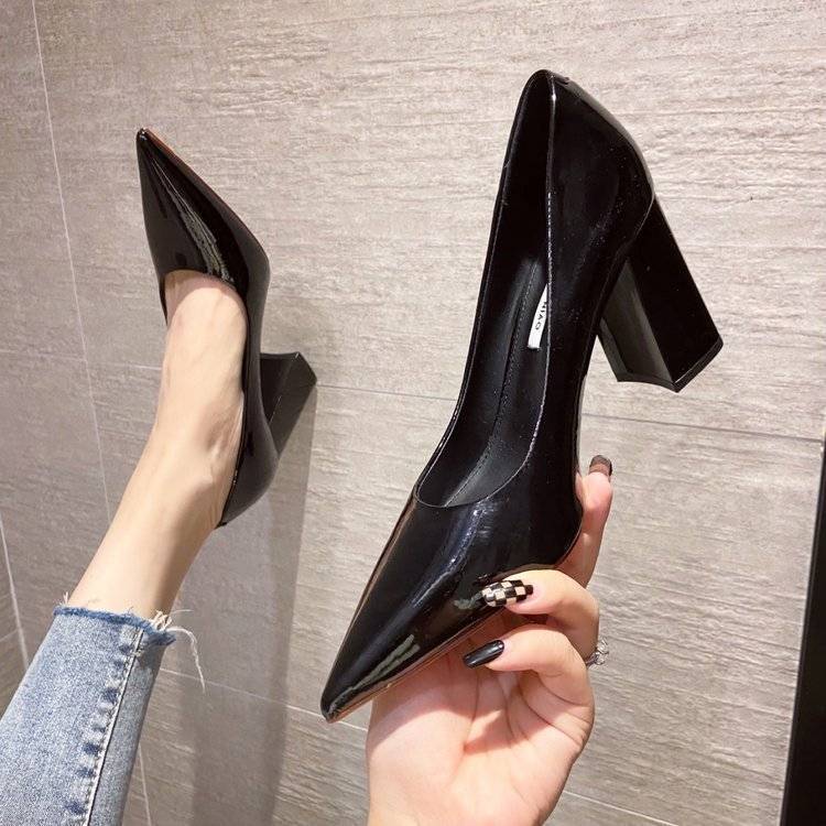 Damen spitze High Heels mit Blockabsatz