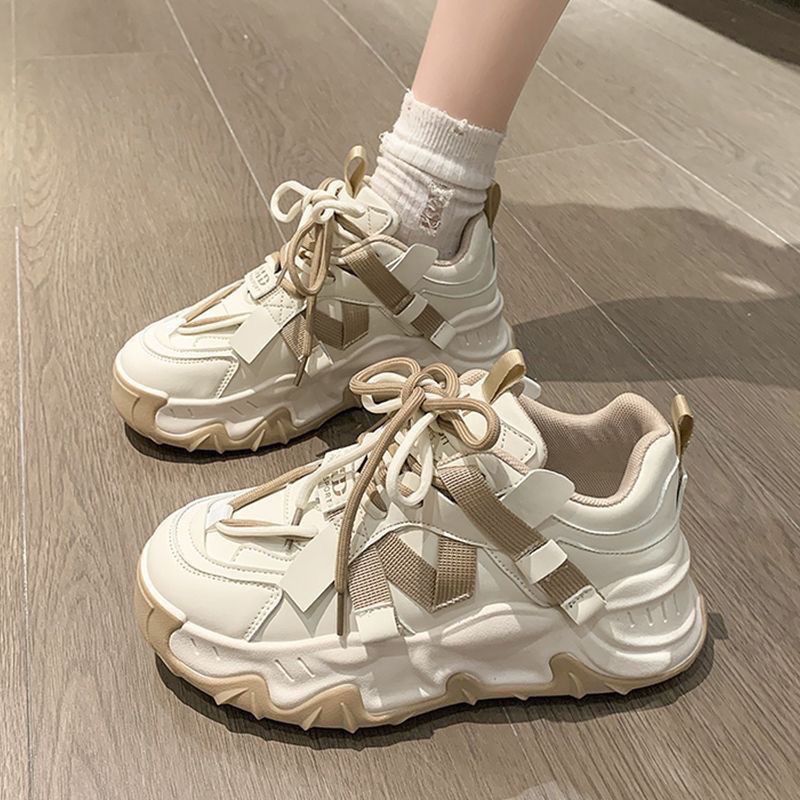 Damen Sportliche Chunky-Sneaker mit auffälligem Design und stabiler Sohle