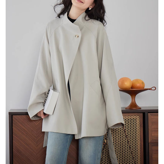 Damen Weit geschnittene Jacke mit modernen Details Shop Nory