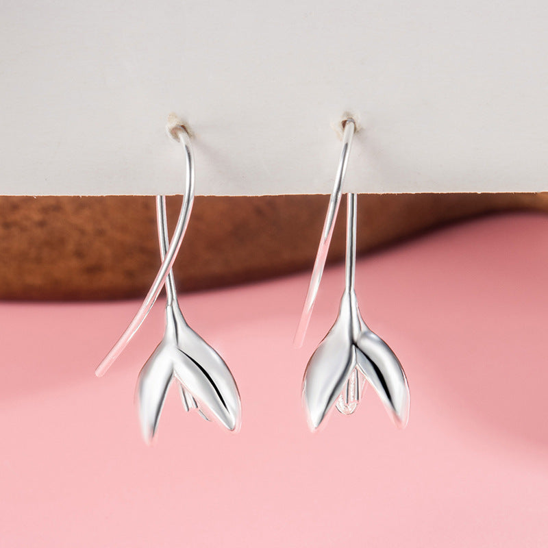 Damen Ohrringe mit modernem geschwungenem Design Shop Nory