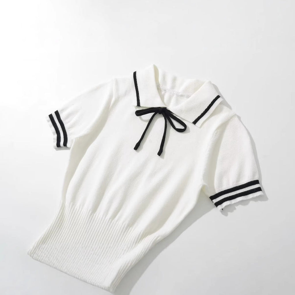 Damen Polo-Kleid mit Rüschensaum und dekorativem Bindeakzent