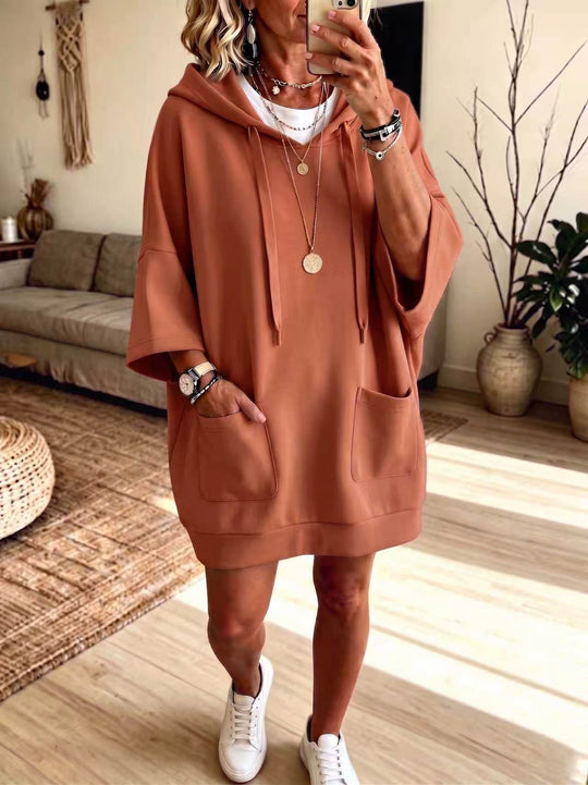 Damen Oversize Hoodie-Kleid mit Kängurutaschen und halblangen Ärmeln Shop Nory