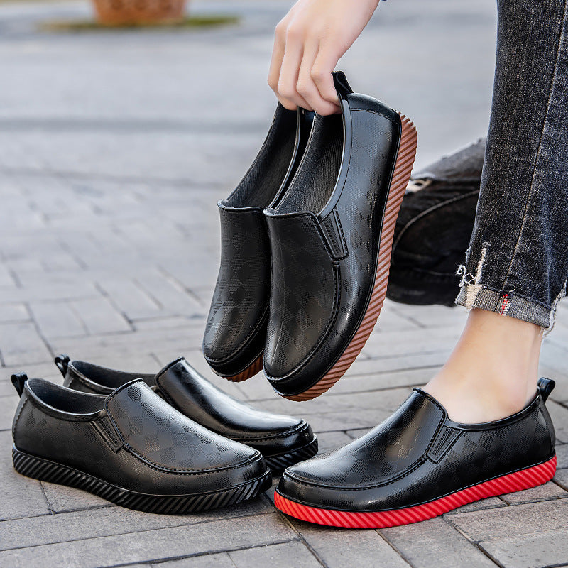 Herren Elegante wasserdichte Slipper mit strukturierter Oberfläche und profilierter Lightweight-Sohle Shop Nory
