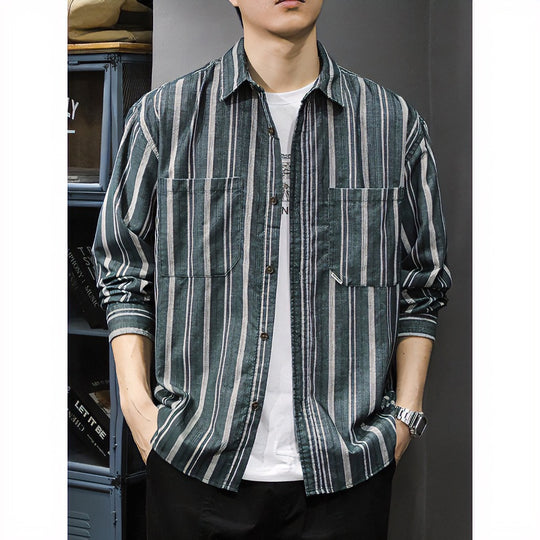 Herren Oversized Breitcord-Hemdjacke mit vertikaler Streifenstruktur und aufgesetzten Brusttaschen Shop Nory