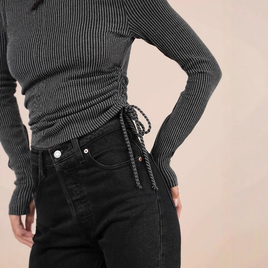 Damen Geripptes Cropped-Longsleeve mit seitlichem Kordelzug Shop Nory