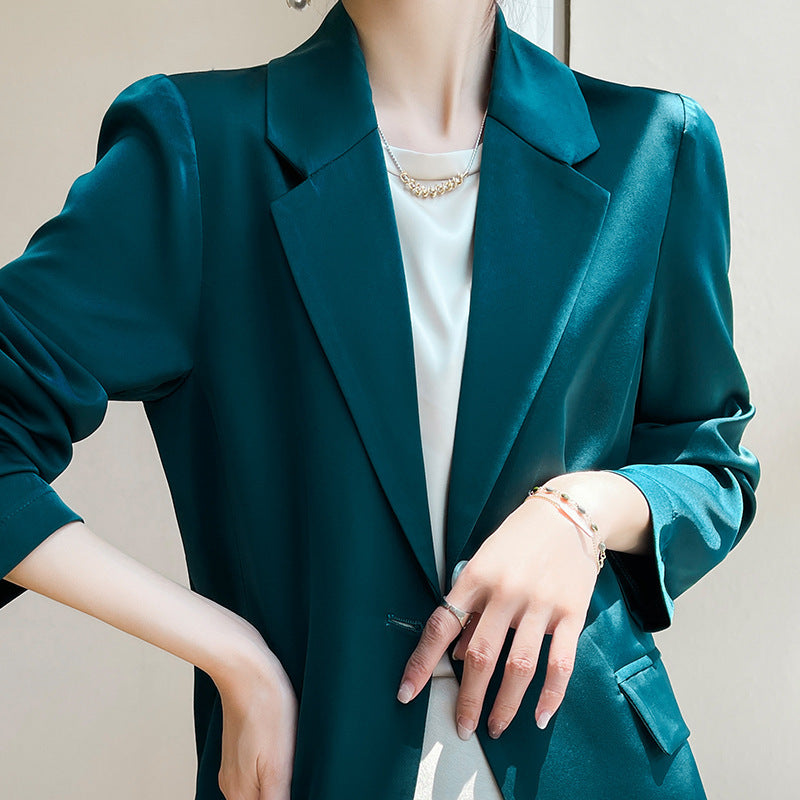 Damen Leichttaillierter Longblazer mit Knopfverschluss und Flap‑Taschen Shop Nory