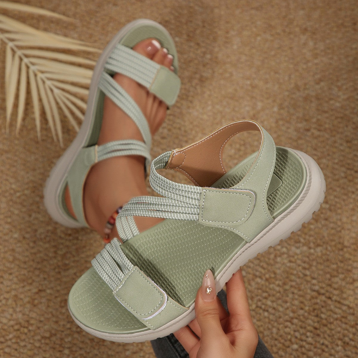 Damen Komfortable Freizeitsandalen mit verstellbarem Riemendesign