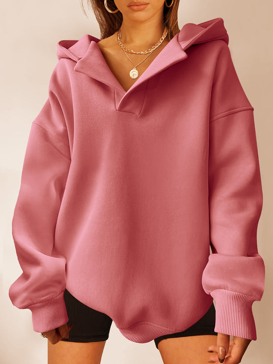 Damen Oversize-Kapuzenpullover aus schwerem Sweatstoff mit V‑Ausschnitt‑Detail und langen Rippbündchen Shop Nory