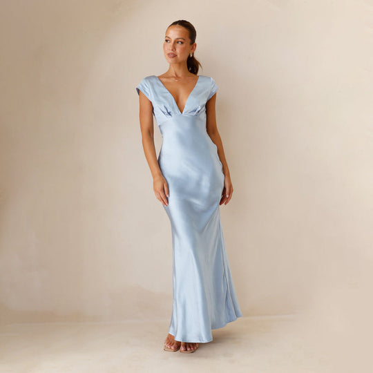 Damen langes Abendkleid mit schickem V-Ausschnitt und elegantem Fall