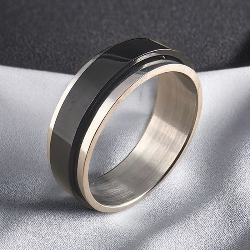 Herren Ring mit stylischer, zweifarbiger Oberfläche und polierter Edelstahlstruktur Shop Nory