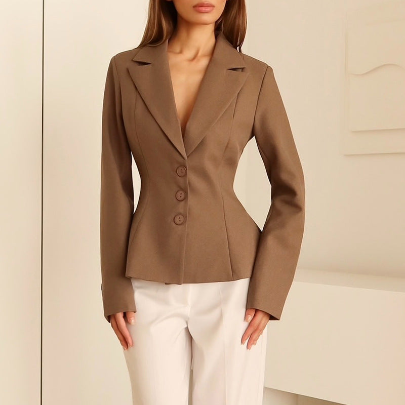 Damen taillierter Blazer mit elegantem Revers