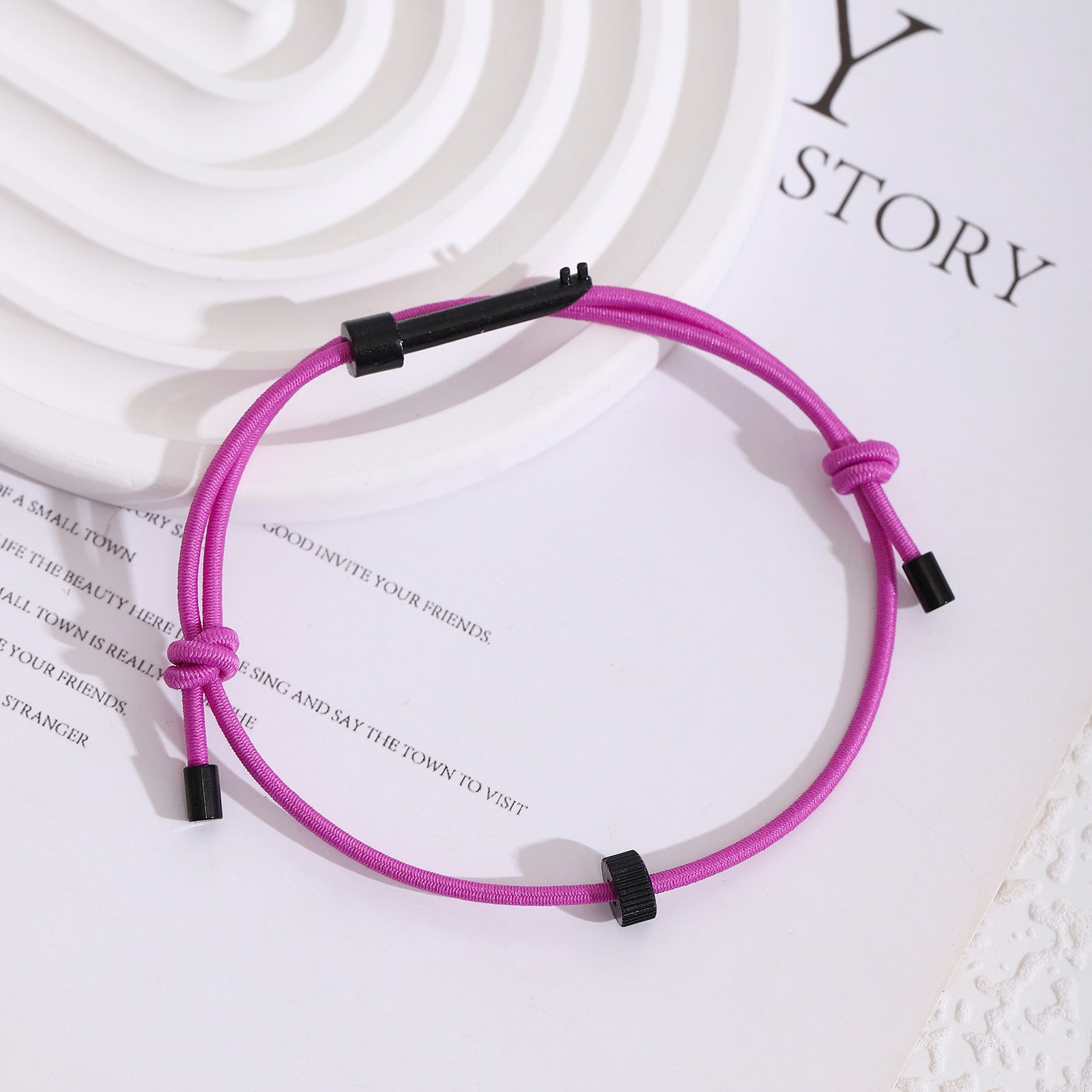 Damen verstellbares und modisches Kordelarmband Shop Nory