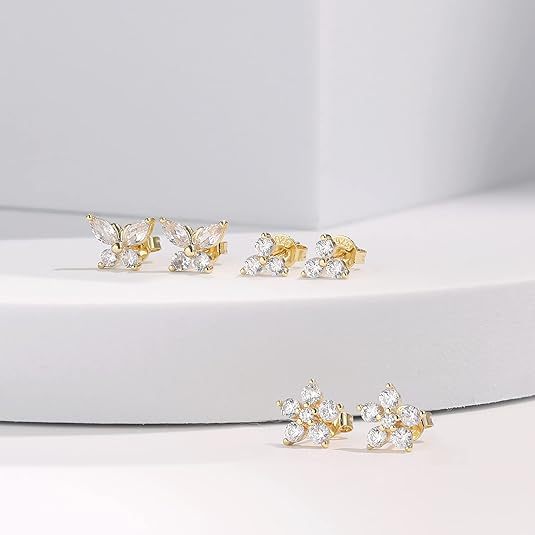 Damen Ohrstecker-Set mit funkelnden Kristallen und aufwendig gestaltetem Design Shop Nory