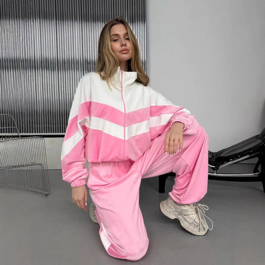Damen Retro-inspiriertes Samt-Trackset mit Chevron-Design, Stehkragen und weiter High-Waist-Jogger Shop Nory