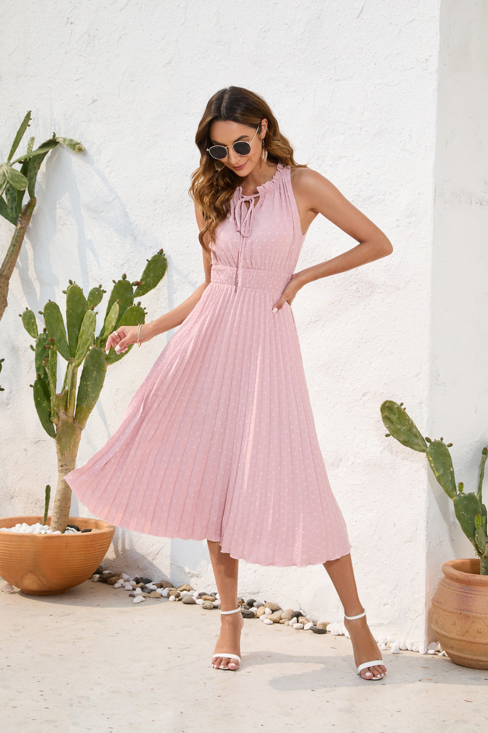Damen Plissiertes Midikleid mit elegantem Schlitz und verstellbarem Kragen Shopnory