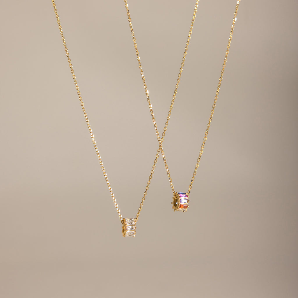 Damen Edelstahl-Halskette mit funkelnden Zirkonia-Anhängern und verstellbarem Verschluss Shop Nory