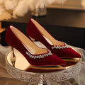 Damen elegante spitze Pumps mit funkelnden Strassakzenten Shopnory