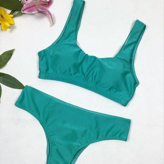 Damen Bikini-Set mit tiefem Hosenbund und breiten Trägern Shopnory