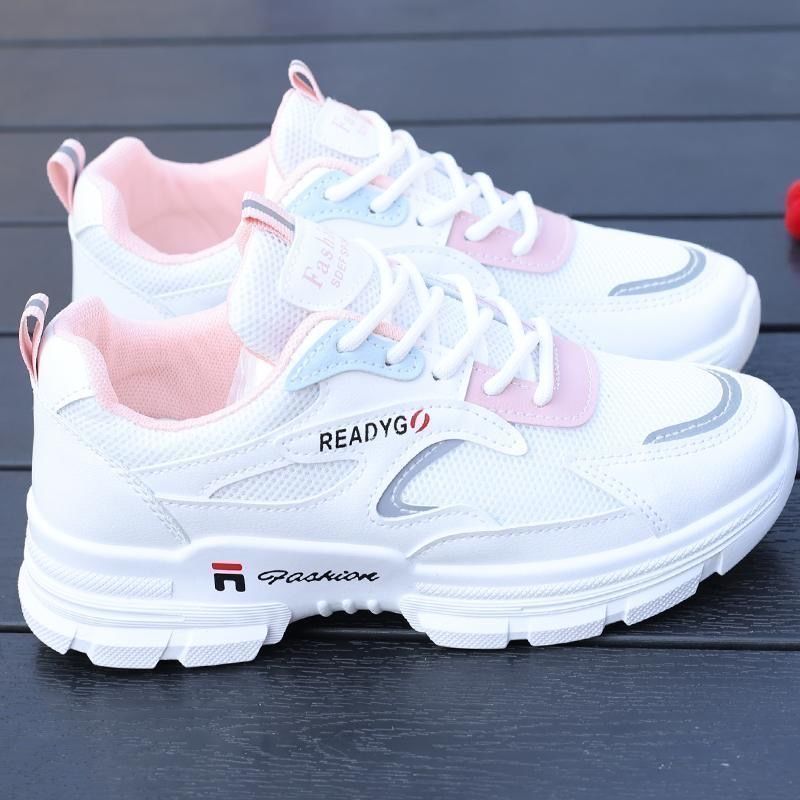 Damen Sportliche Lifestyle Sneakers mit trendigen Designelementen