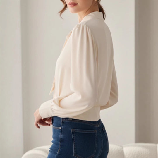Damen Elegante Chiffonbluse mit Binderkragen, taillierter Passe und Ballonärmeln Shop Nory