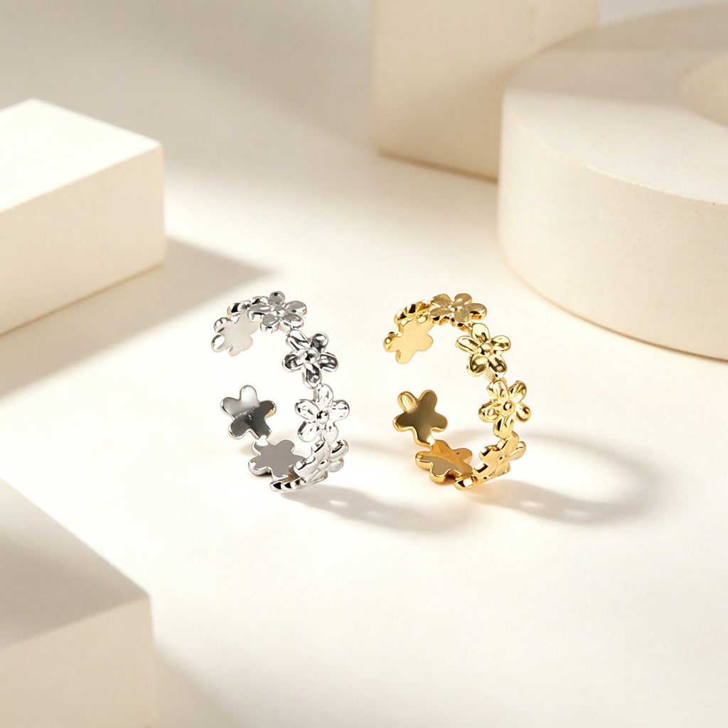 Damen verspielter Ring aus antibakteriellem Edelstahl mit Blumenmotiven Shop Nory