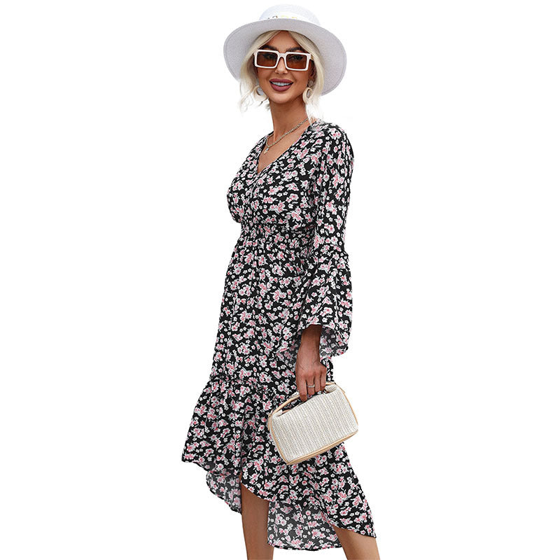 Damen Midikleid im Chiffon‑Look mit floralem Print, V‑Ausschnitt, Glockenärmeln und Stufenvolant Shop Nory