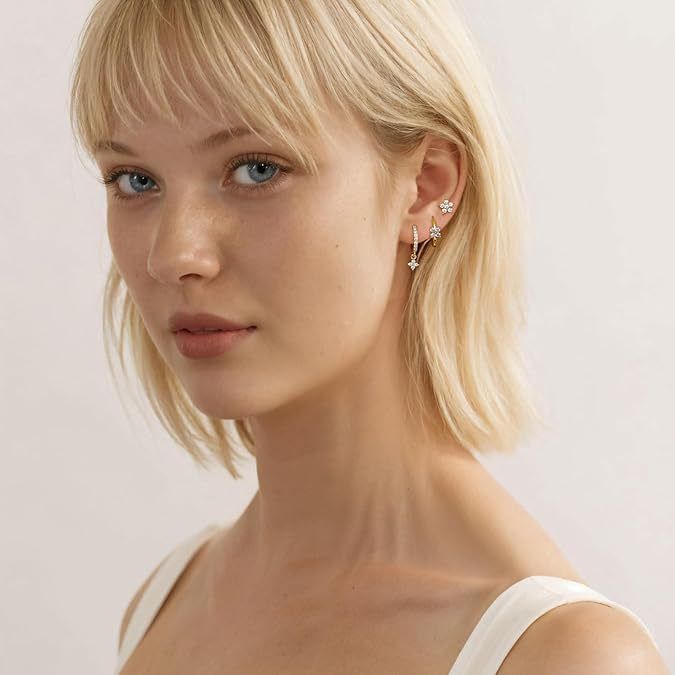 Damen Ohrstecker-Set mit funkelnden Kristallen Shop Nory