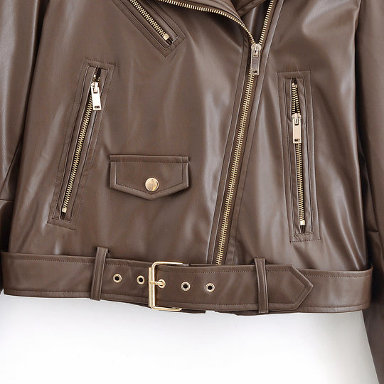 Damen Bikerjacke aus Lederimitat mit asymmetrischem Reißverschluss, Taillengürtel und goldfarbenen Details Shop Nory