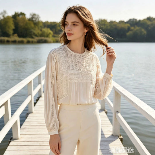 Damen Langärmlige Boho-Spitzenbluse mit Häkel- und Plissee-Details Shop Nory