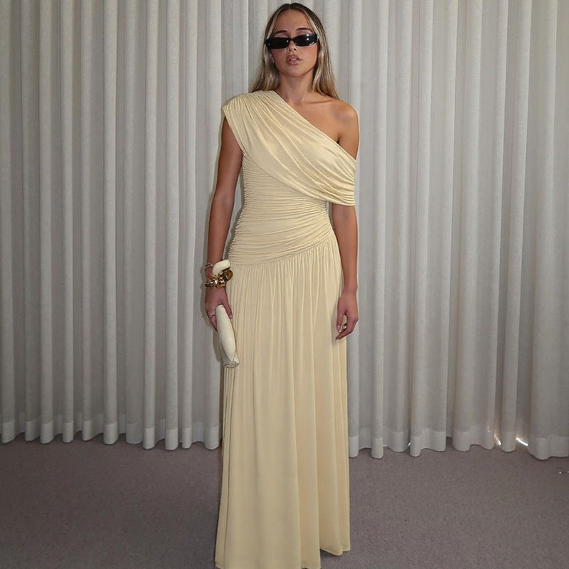 Damen Elegantes asymmetrisches Maxikleid mit Raffungen