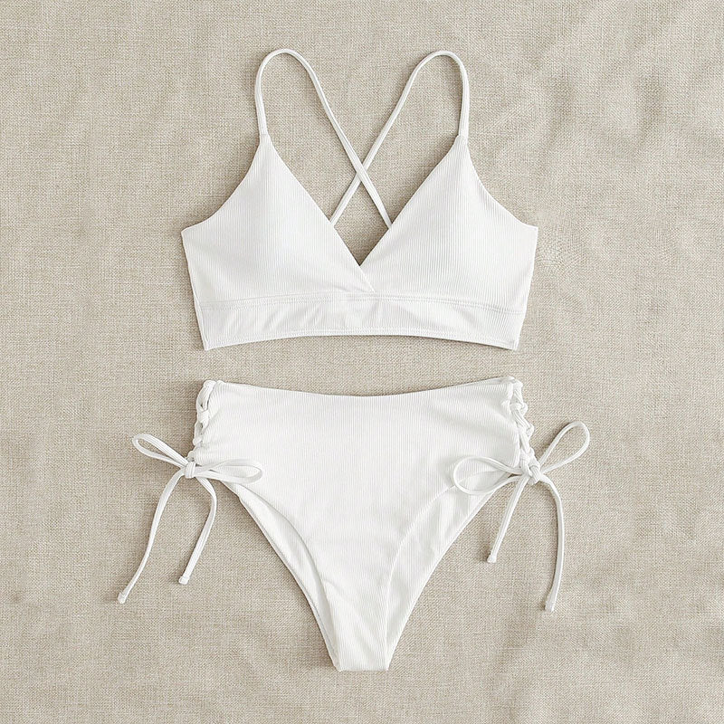 Damen Hochtaillierter Bikini mit verstellbaren Schnürdetails