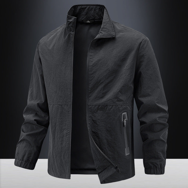 Herren Leichte technische Übergangsjacke mit Stehkragen atmungsaktivem Mesh-Futter und wasserabweisenden Reißverschlusstaschen Shop Nory