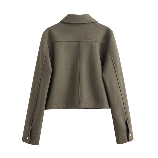 Damen Kurz geschnittene Wolloptik-Jacke mit Pattentaschen und Druckknöpfen Shop Nory