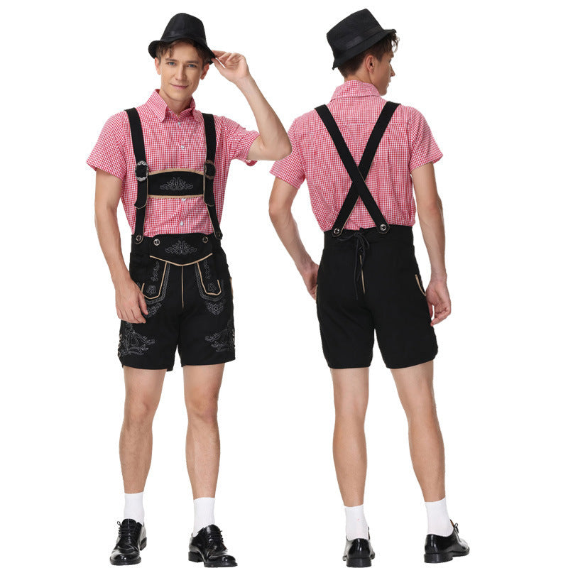 Herren Stilvolles Trachten-Outfit mit aufwändigen Stickereien und modernen Akzenten