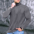 Herren eleganter Rollkragenpullover mit exquisiter Zopfmusterstruktur