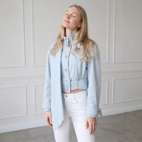 Damen Taillierte Cropped-Jacke mit überlanger Schluppe & breitem Taillengürtel Shop Nory
