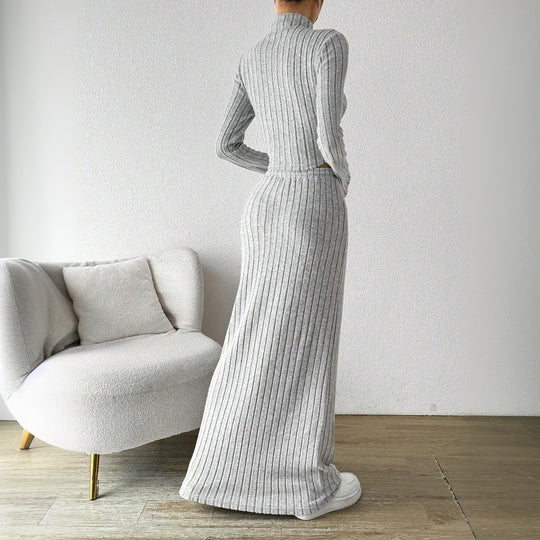 Damen gerippter Lounge-Zweiteiler mit Stehkragen-Crop und hochgeschnittenem Maxirock Shop Nory