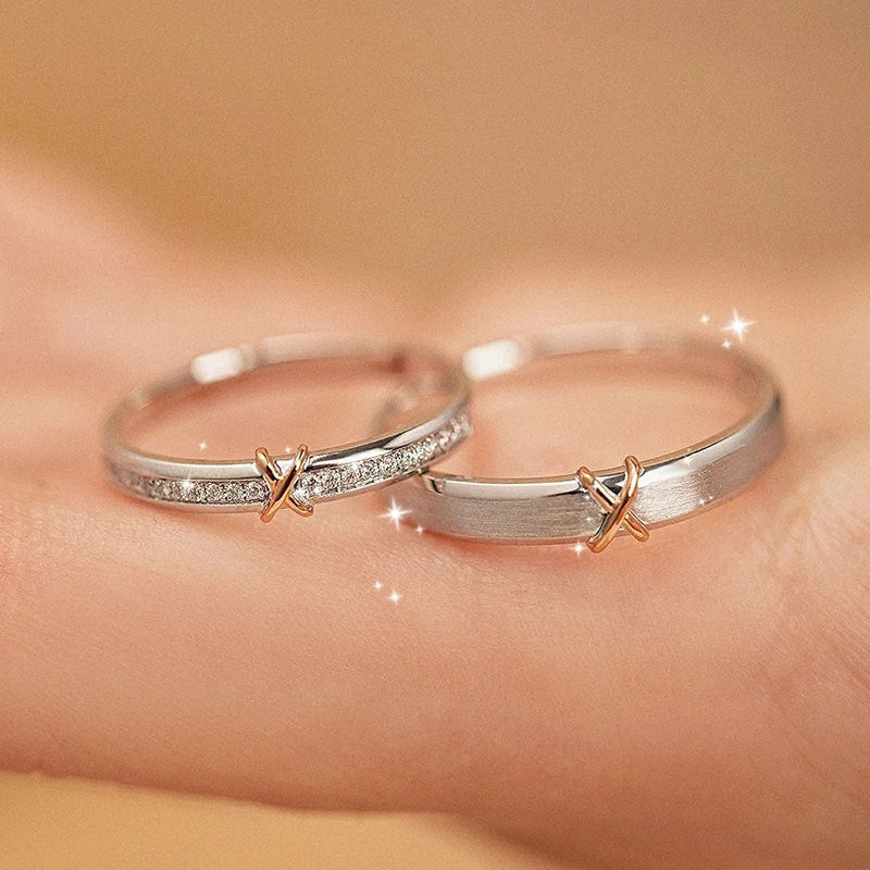 Damenring mit elegantem Kreuzdesign und Zirkonia-Akzenten Shop Nory