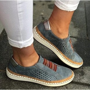 Damen Komfort-Slip-On-Sneaker aus Veloursleder mit elastischem Mehrstreifen-Dehnband und geflochtenem Espadrille-Detail Shop Nory