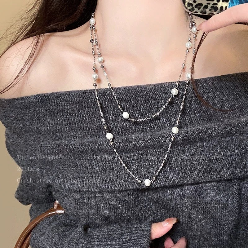 Damen Kette mit eleganten Perlen- und Metallakzenten Shop Nory