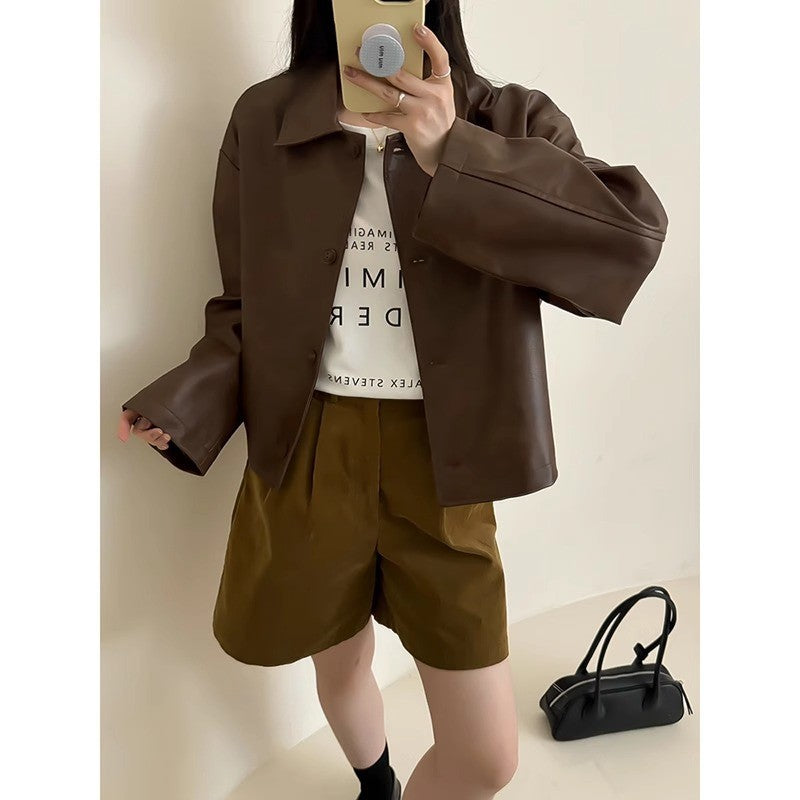 Damen Boxy‑Kunstleder‑Hemdjacke mit verdeckter Knopfleiste und überschnittenen Schultern Shop Nory