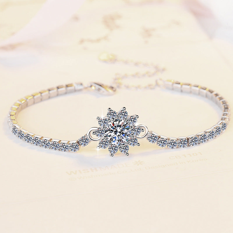 Damenarmband mit funkelndem Kristall-Detail Shop Nory