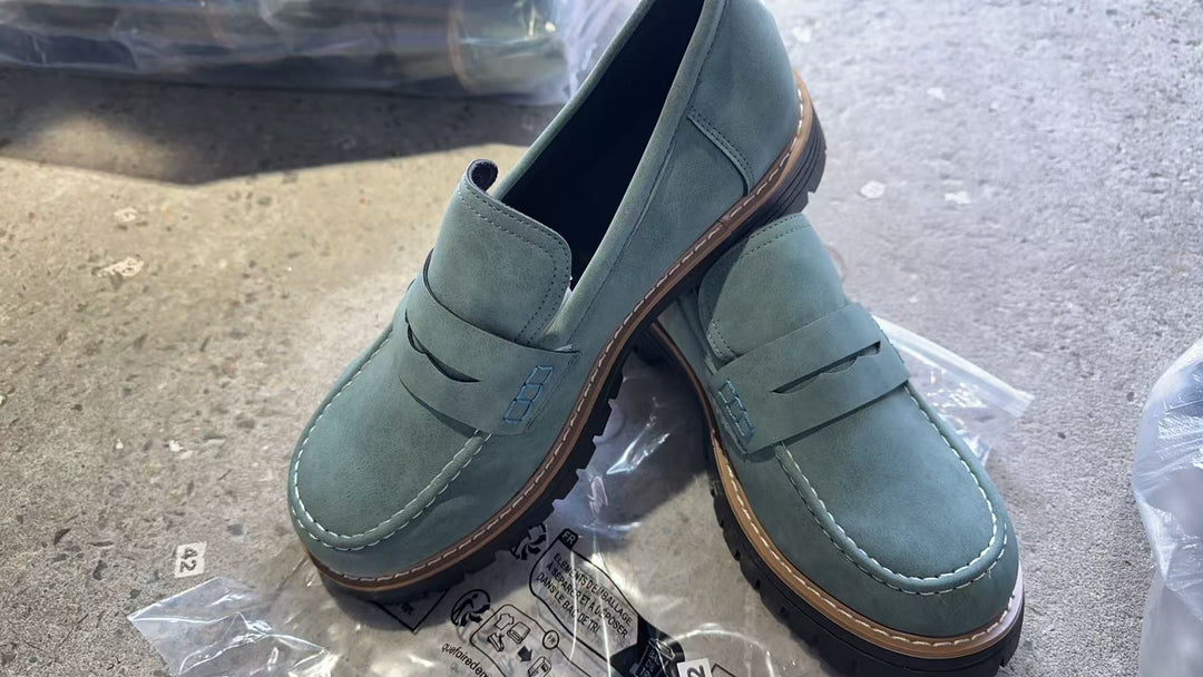 Damen Robuste Penny-Loafer mit profilierter Gummisohle Shop Nory