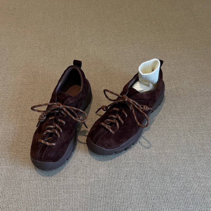 Damen Sportliche Sneaker mit samtiger Wildlederoberfläche und rutschfester Sohle