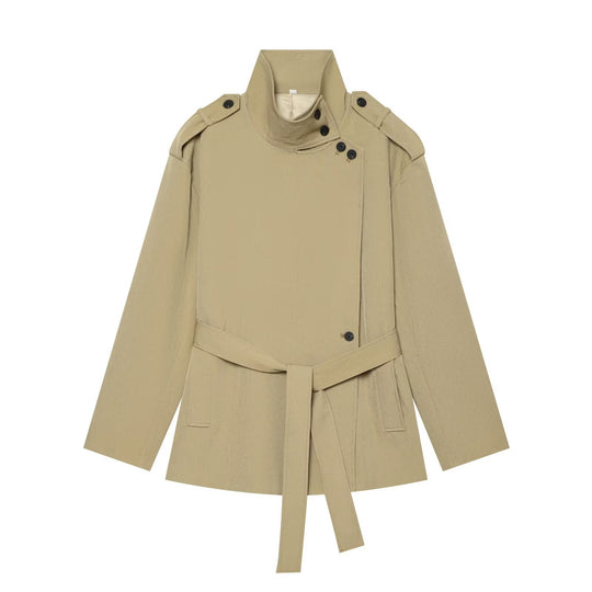 Damen Kurztrench im leichten Gabardine‑Stil mit asymmetrischem Knopfverschluss und Bindegürtel Shop Nory