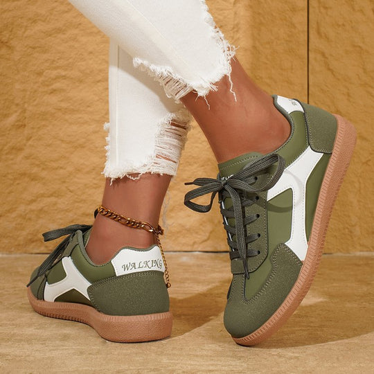Damen Retro-inspirierte Schnür-Sneaker mit gepolstertem Komfortfußbett Shop Nory