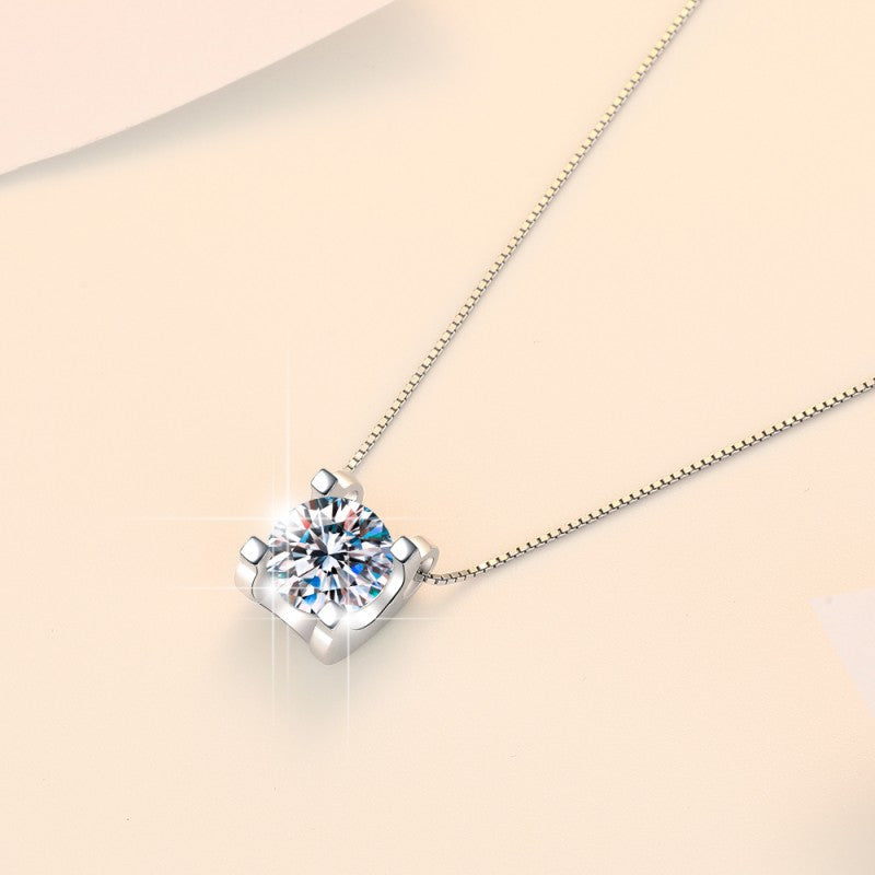 Damen elegante Halskette mit hochwertigem Kristallanhänger Shop Nory