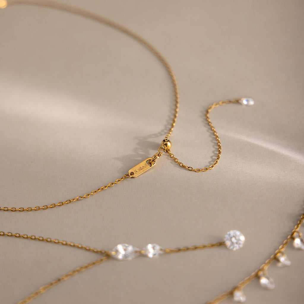 Damen elegante Halskette mit Perle und funkelnden Kristallen Shop Nory