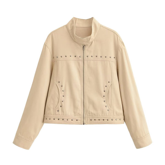 Damen Kurz geschnittene vegane Lederjacke mit Stehkragen, durchgehendem Reißverschluss und Sternnieten-Detail Shop Nory