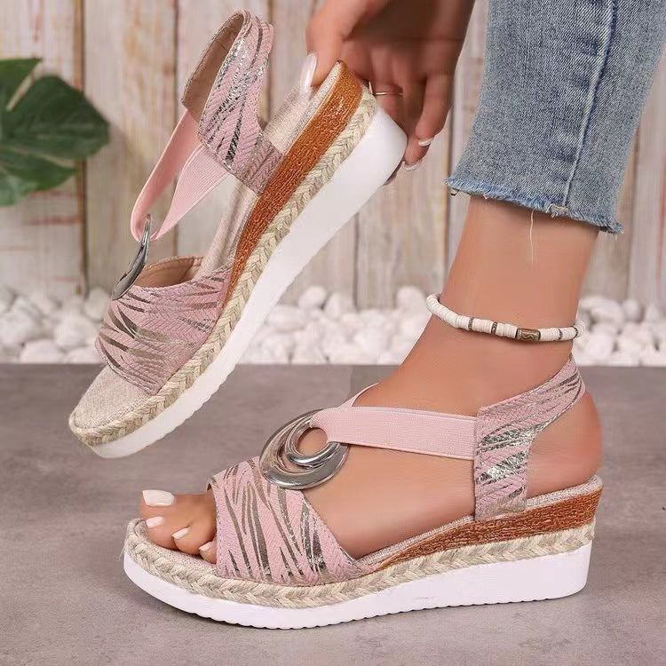 Damen Komfortable Plateausandalen mit modischem Schnallenakzent